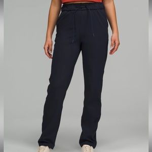 Stretch-High-Rise Pant (size 4)